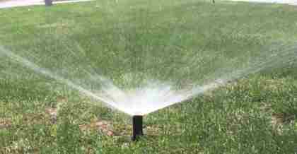 昆山綠化草坪自動(dòng)噴灌系統(tǒng)的應(yīng)用與優(yōu)勢